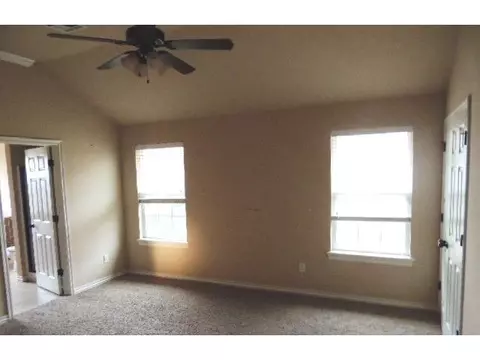 4227 Macys Pl, Moore, OK 73160 photo 7