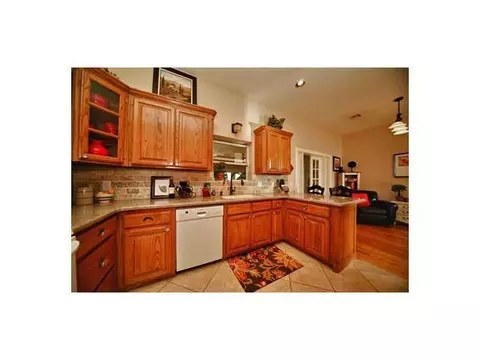 1085 Pioneer Rd, Tuttle, OK 73089 photo 8
