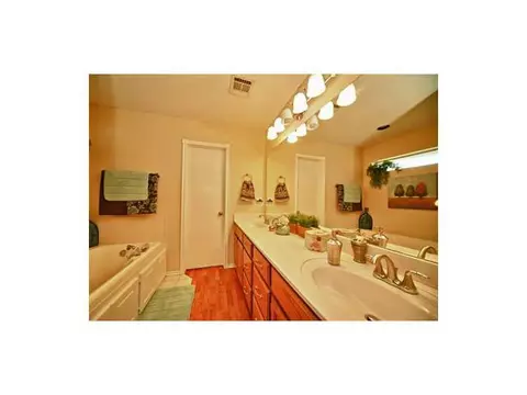 1085 Pioneer Rd, Tuttle, OK 73089 photo 11