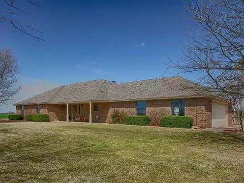 1517 E Tyler Dr, Tuttle, OK 73089 photo 1