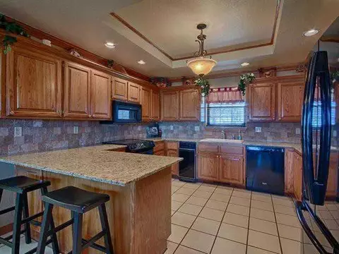 1517 E Tyler Dr, Tuttle, OK 73089 photo 6