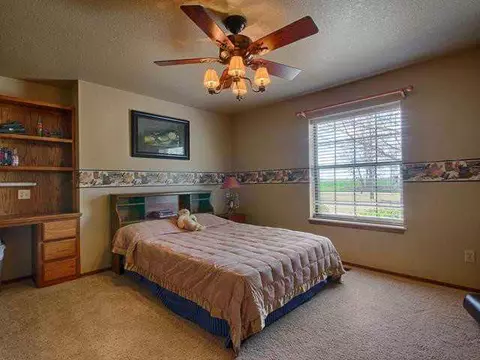 1517 E Tyler Dr, Tuttle, OK 73089 photo 14
