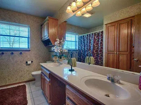 1517 E Tyler Dr, Tuttle, OK 73089 photo 18