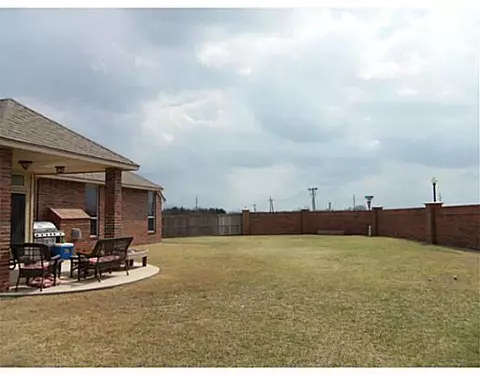 3208 Langley Dr, Norman, OK 73071 photo 18