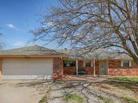 406 Red Rock Rd, Tuttle, OK 73089 photo 1