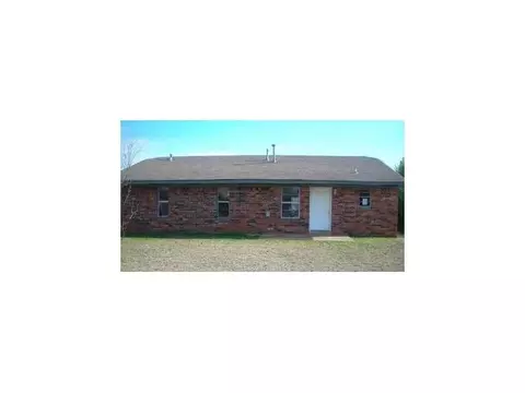 1209 Rolling Stone Dr, Tecumseh, OK 74873 photo 8