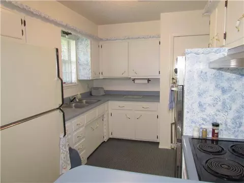 1003 Craig Dr, Moore, OK 73160 photo 7