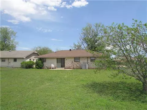 1003 Craig Dr, Moore, OK 73160 photo 19