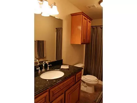 1104 Bryan Dr, Moore, OK 73160 photo 13