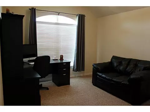1104 Bryan Dr, Moore, OK 73160 photo 12