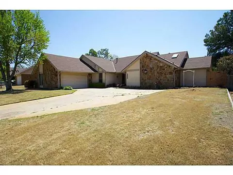 4600 Stable Dr, Norman, OK 73072 photo 1