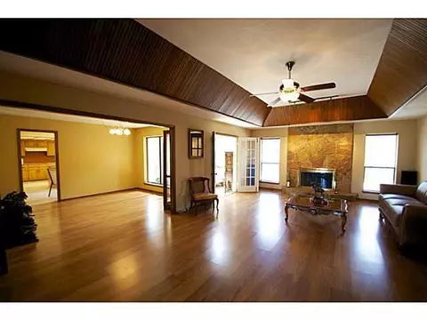 4600 Stable Dr, Norman, OK 73072 photo 7