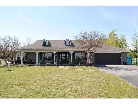 3900 E Cedar Ln, Noble, OK 73068 photo 1