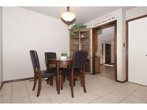 1809 Eagle Dr, Edmond, OK 73034 photo 9