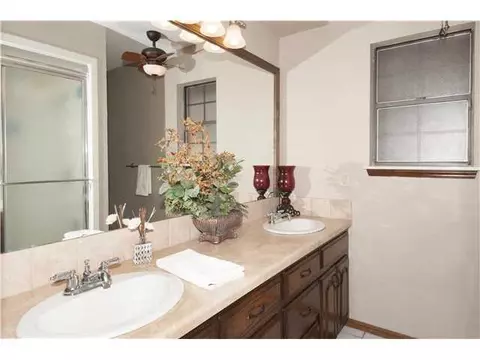 1809 Eagle Dr, Edmond, OK 73034 photo 12