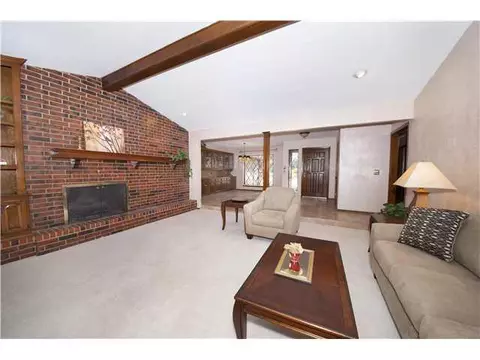 1809 Eagle Dr, Edmond, OK 73034 photo 5