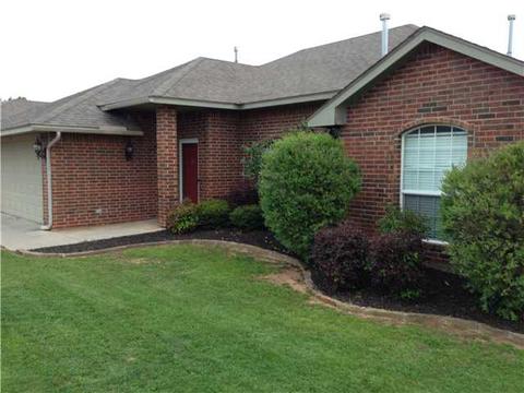 516 Woodbriar, Noble, OK 73068 photo 17