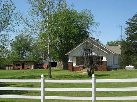 349834 E 1060 Rd, Prague, OK 74864 photo 2