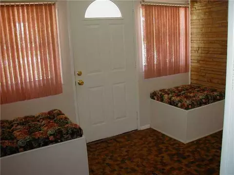 325 S Main St, Mcloud, OK 74851 photo 2