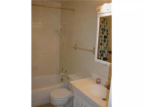 325 S Main St, Mcloud, OK 74851 photo 11