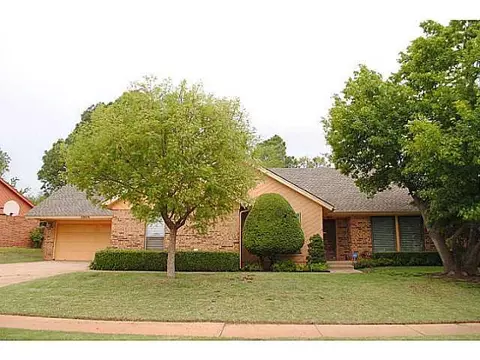 3805 Cedarbrook Dr, Norman, OK 73072 photo 1
