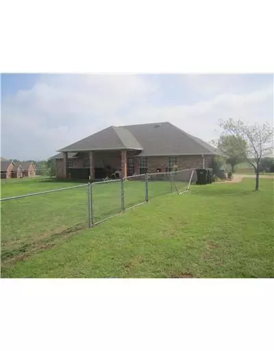 2091 Teal Holw, Tuttle, OK 73089 photo 9