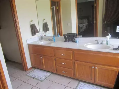 2091 Teal Holw, Tuttle, OK 73089 photo 8