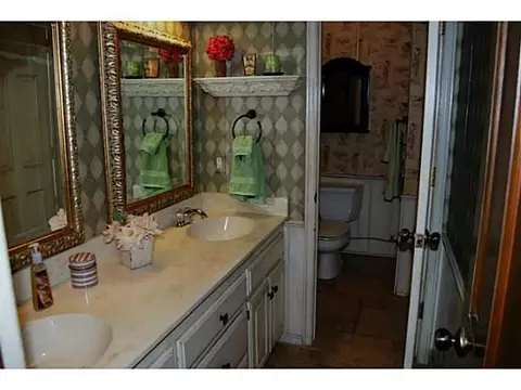 2013 E Mistletoe Ln, Edmond, OK 73034 photo 16