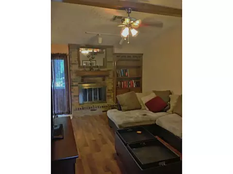 508 Marathon Dr, Moore, OK 73160 photo 3