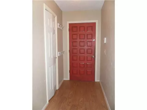 378 Echo Ln, Harrah, OK 73045 photo 3