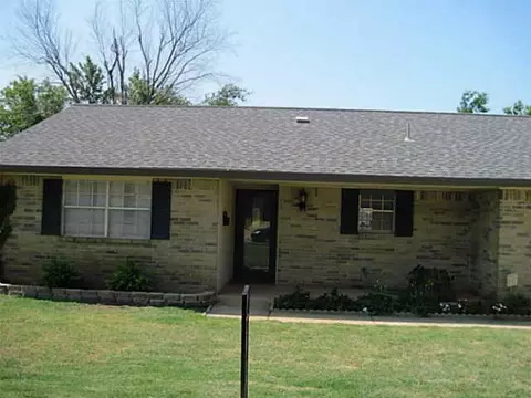 1610 Pinewood Dr, Norman, OK 73071 photo 1