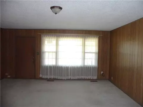 1108 E 7th St, Cushing, OK 74023 photo 2