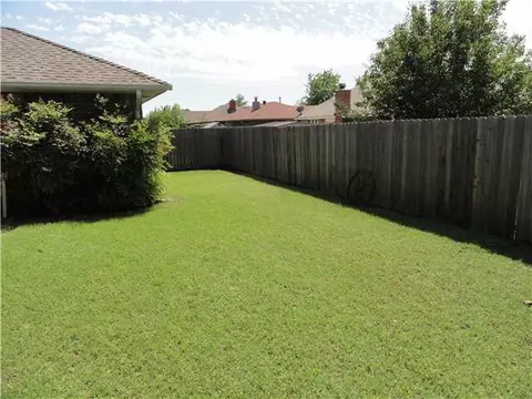 3705 Harmony Dr, Moore, OK 73160 photo 13