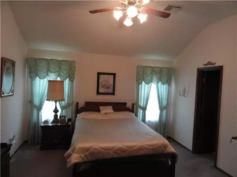 3705 Harmony Dr, Moore, OK 73160 photo 8