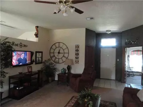 3705 Harmony Dr, Moore, OK 73160 photo 3
