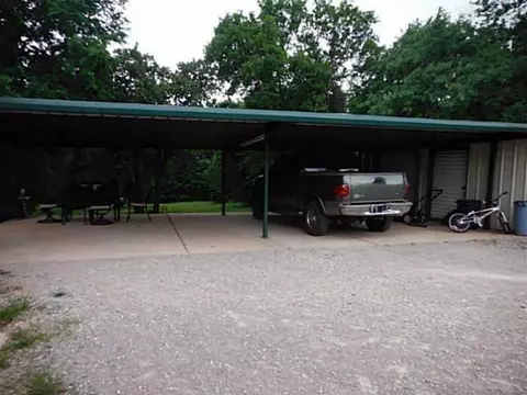 7701 E Robinson St, Norman, OK 73026 photo 3