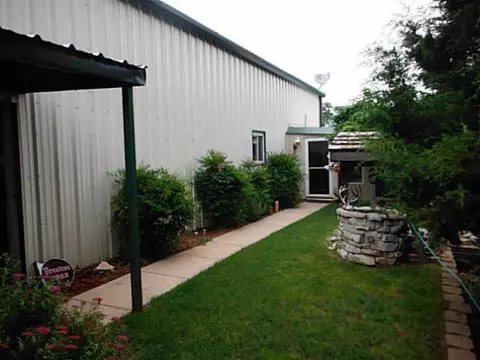 7701 E Robinson St, Norman, OK 73026 photo 1