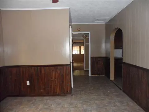 303 E Jefferson St, Crescent, OK 73028 photo 9