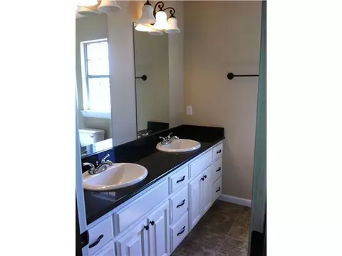1100 Abraham Dr, Tuttle, OK 73089 photo 11
