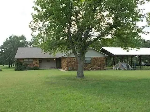 114 Deer Creek Dr, Mcloud, OK 74851 photo 1