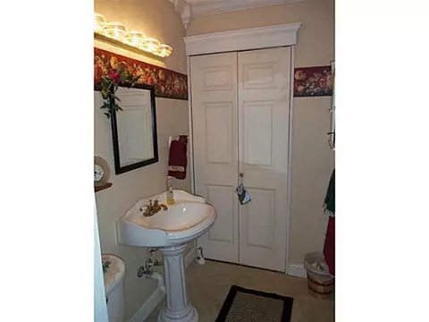 503 SW 3rd, Tuttle, OK 73089 photo 8