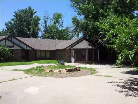 35 Mckenzie Dr, Chickasha, OK 73018 photo 2