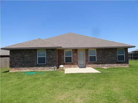 Undisclosed, Moore, OK 73160 photo 16
