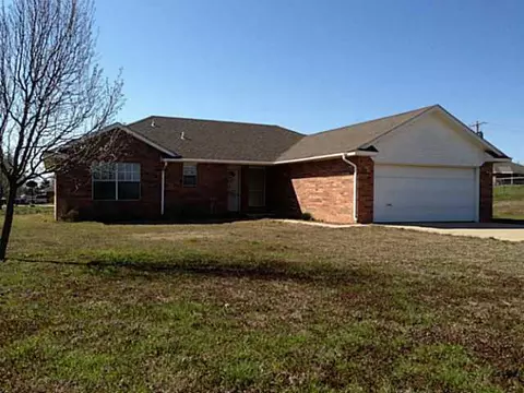 335 S Wright, Wanette, OK 74878 photo 18