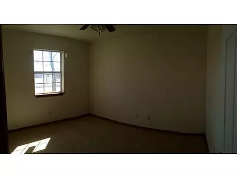335 S Wright, Wanette, OK 74878 photo 16