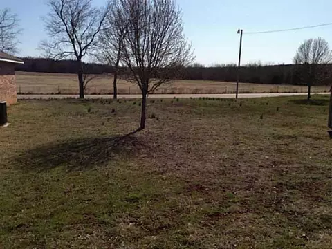 335 S Wright, Wanette, OK 74878 photo 5