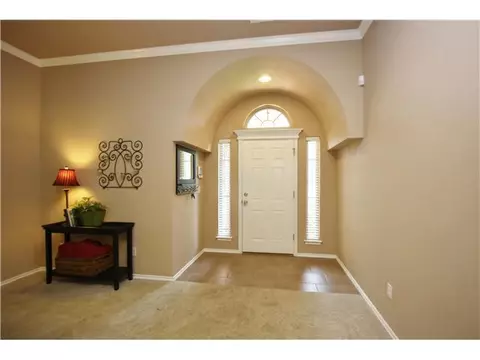 608 Elder Ln, Mustang, OK 73064 photo 16