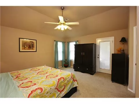 608 Elder Ln, Mustang, OK 73064 photo 7