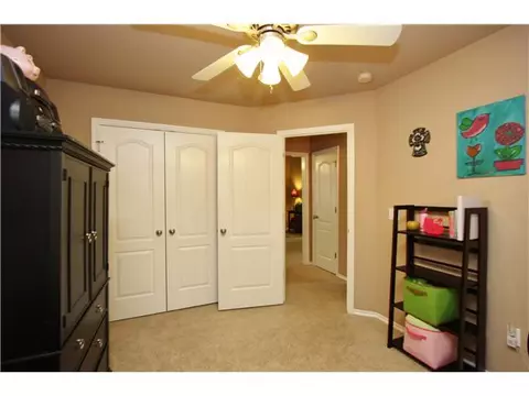 608 Elder Ln, Mustang, OK 73064 photo 11