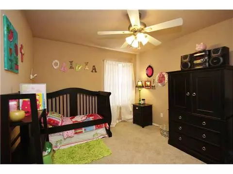 608 Elder Ln, Mustang, OK 73064 photo 10